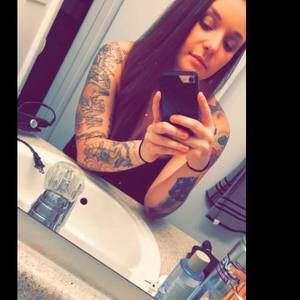 Meet your Posher, Briana